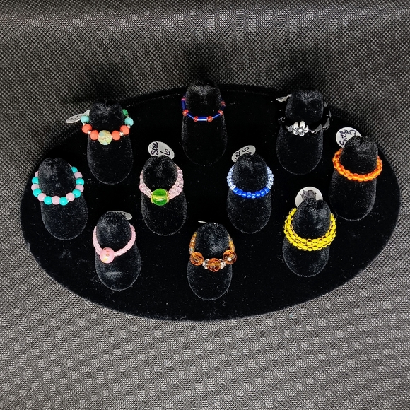 HANDMADE Lot of 10 Multicolor Stackable Beaded Adjustable Stretch Rings Set - Picture 3 of 8